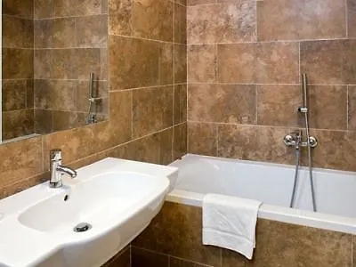 Unique Otel 4*