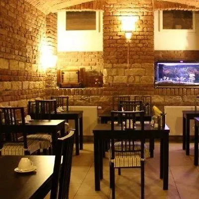 Unique Hotel 4*