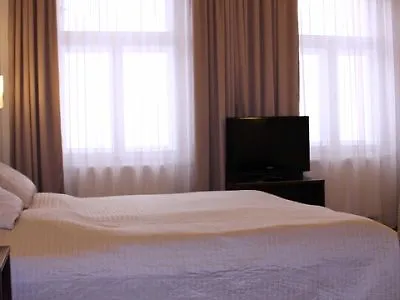 Szálloda Unique 4*