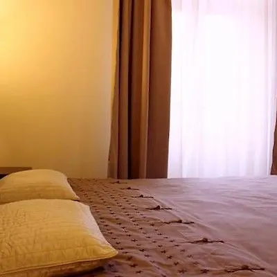 Szálloda Unique 4*