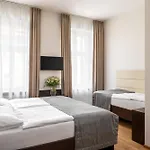 Unique Отель 4*